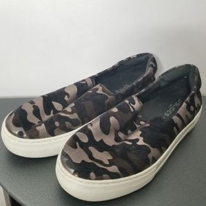 J Slides NYC Metallic Camo Slip On Sneakers 8.5